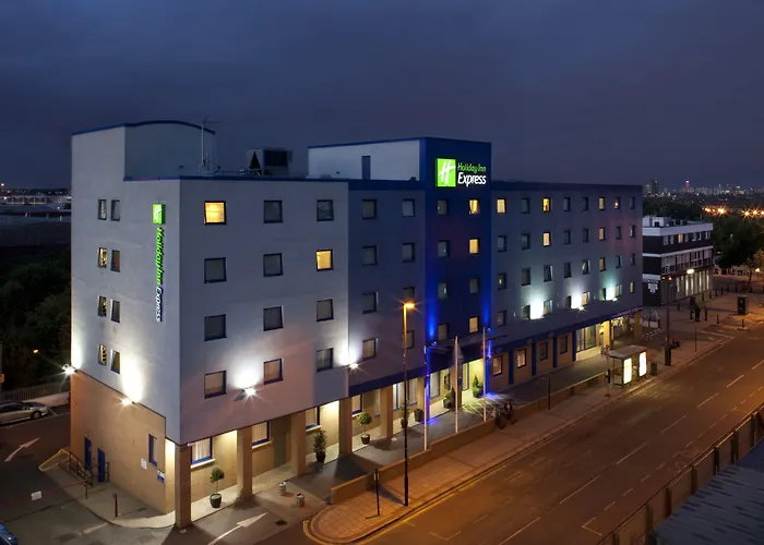 Holiday Inn Express Park Royal By Ihg Londra